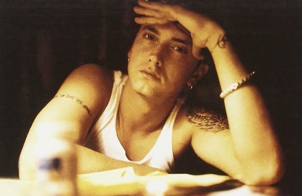 Eminem olvasta a szu00f3tu00e1rat