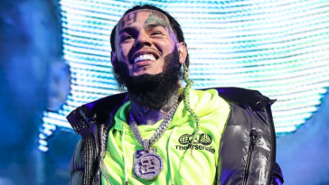 6ix9ine's lawyers reportedly want out due to unpaid bills and lack of communication