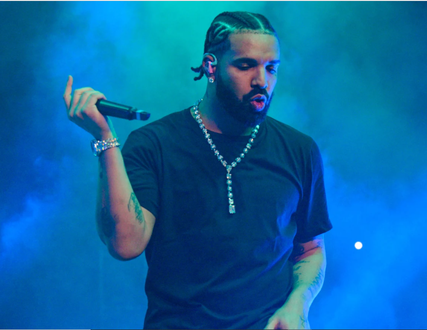 New York police under heat for filming exiting fans at Drake’s Apollo Theater shows new york police drake apollo