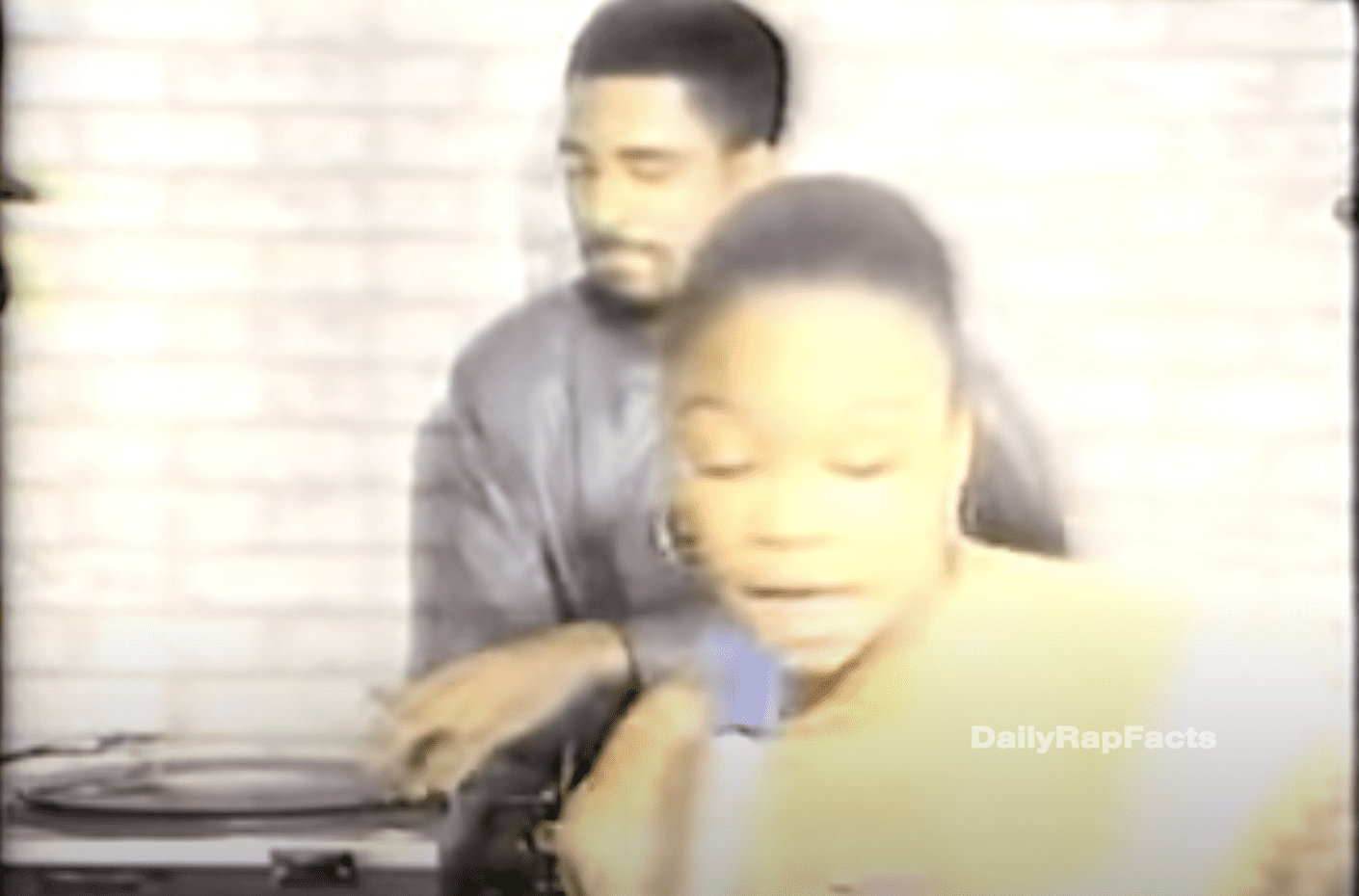Roxanne Shante’s 'Roxanne's Revenge' was the first Hip-Hop diss track Roxanne Shante’s 'Roxanne's Revenge' was the first Hip-Hop diss record