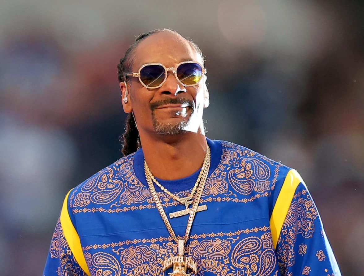 snoop dog news anchor
